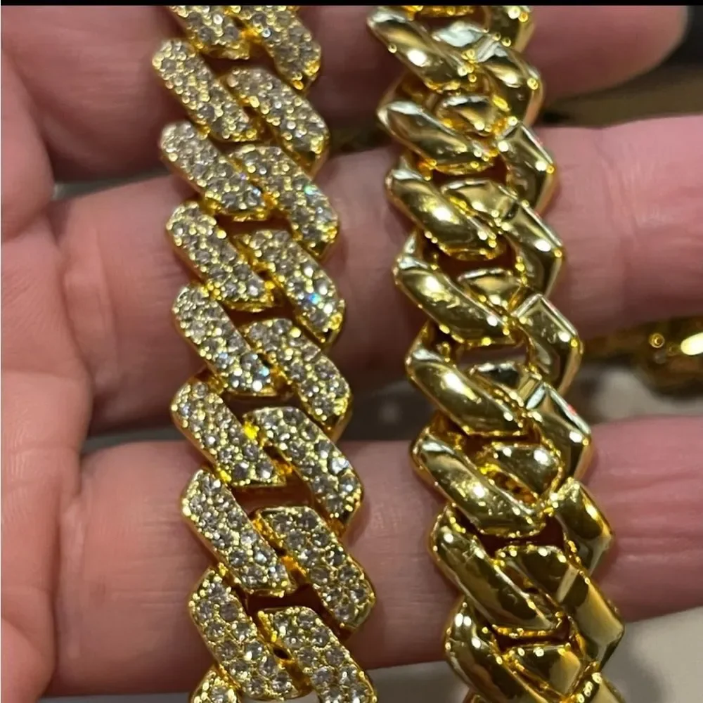 18K Gold Iced Out Cuban Link Chain Simulated Diamonds 10mm Chunky HipHop Bling
